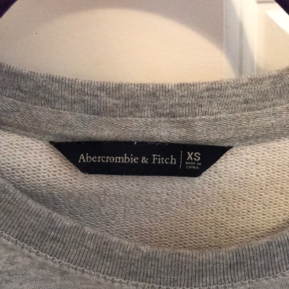 Sweatshirt Material Tee Shirt from Abercrombie - Picture 4 of 4